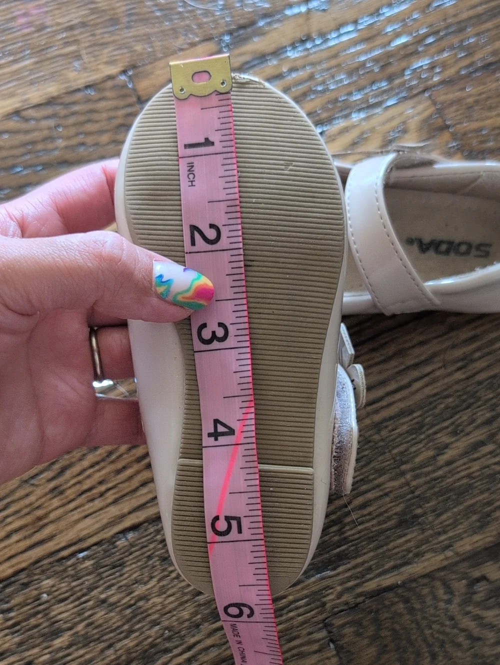 Girls' White Patent Velcro Mary Jane Shoes with Butterfly Accent Size 5
